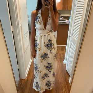FOREVER 21- FLORAL MAX DRESS